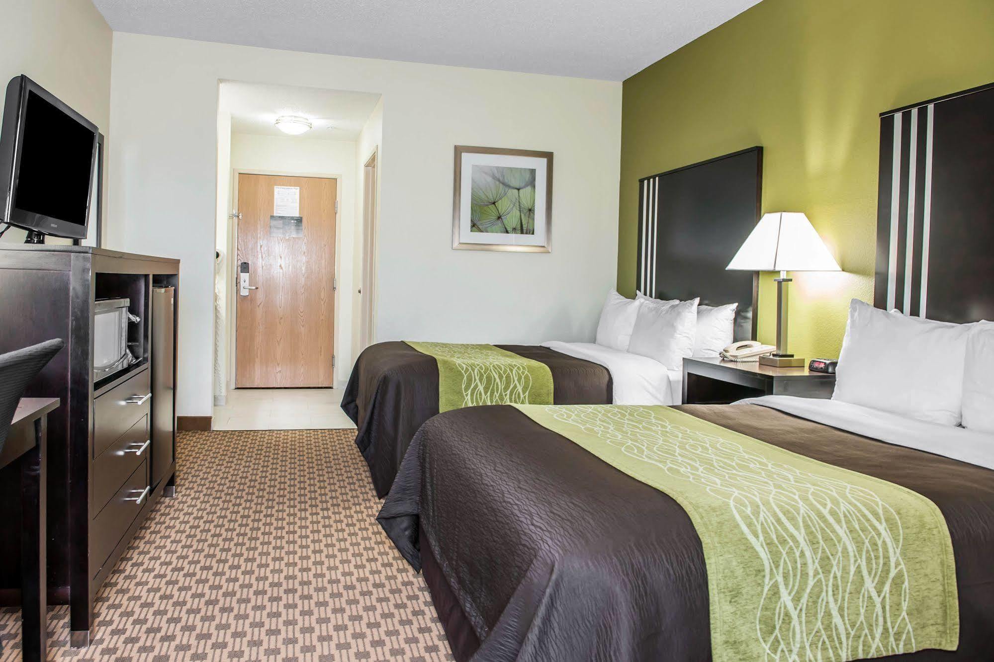 Comfort Inn East Indianapolis Exterior foto